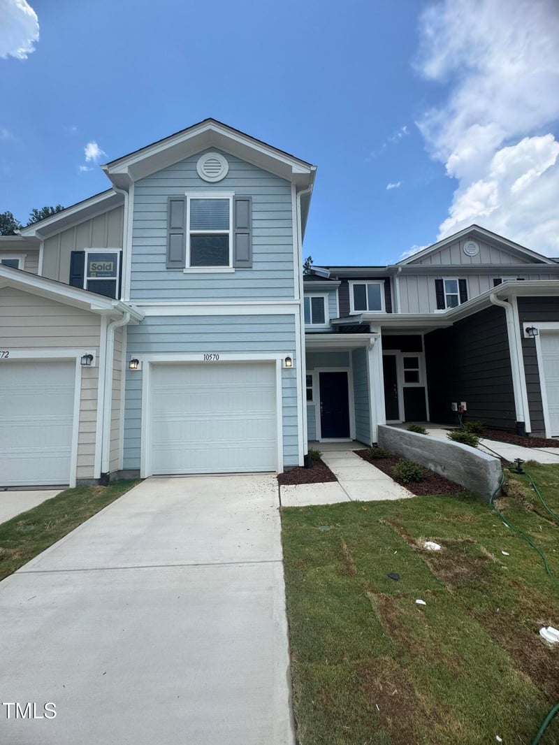 10568 Brookside Reserve Rd, Raleigh, NC 27614