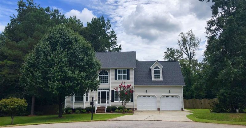 1057 Alderman Cir, Raleigh, NC 27603
