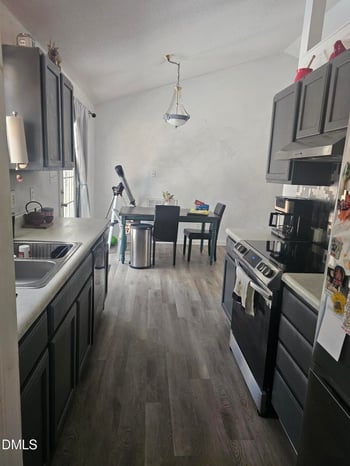 1057 Mailwood Dr, Knightdale, NC 27545