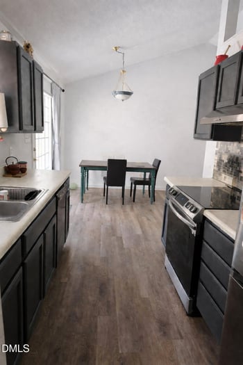 1057 Mailwood Dr, Knightdale, NC 27545