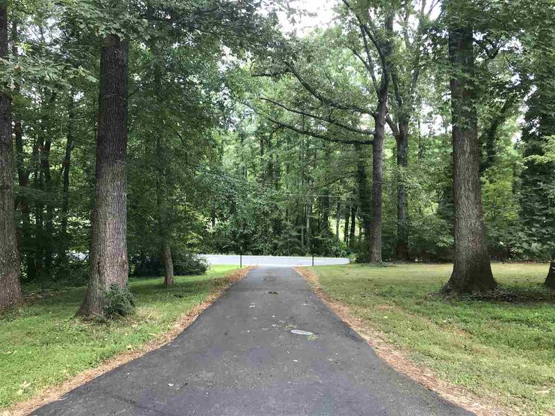 1057 Nc 87 Hw, Pittsboro, NC 27312