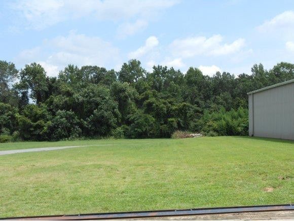 1057 Wr Ln, Burlington, NC 27217