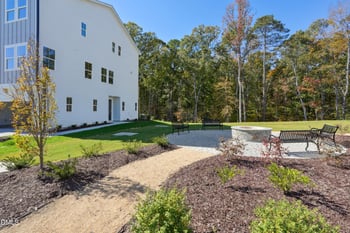 1057 Zelkova Ln, Chapel Hill, NC 27517