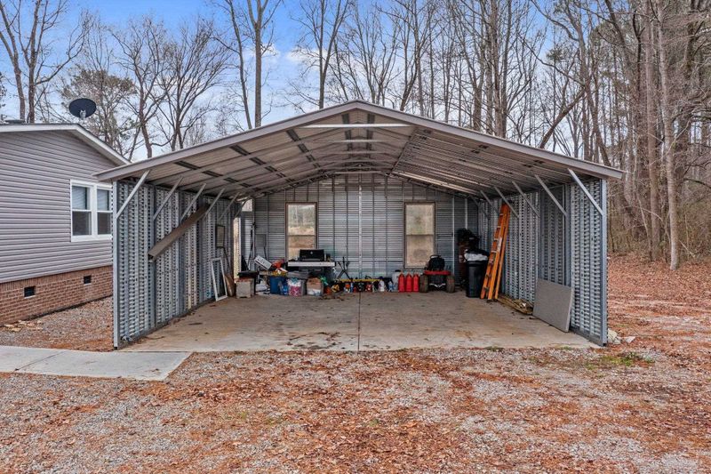 10577 Smith Rd, Middlesex, NC 27557