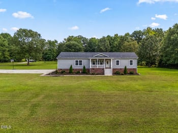 1058 Government Rd, Clayton, NC 27520