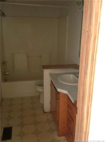 1059 Frank Wicker Rd, Sanford, NC 27330
