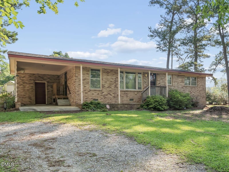 1059 S Hollybrook Rd, Wendell, NC 27591