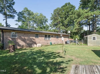 1059 Hollybrook Rd, Wendell, NC 27591