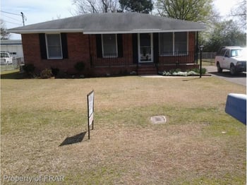 1059 Revere St, Fayetteville, NC 28304