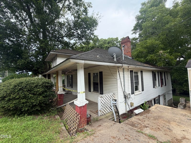 106 17th St, Erwin, NC 28339