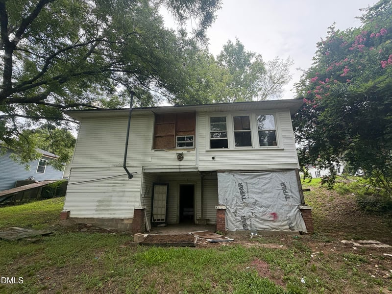 106 17th St, Erwin, NC 28339