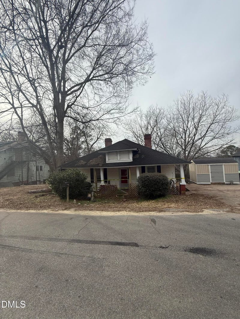 106 17th St, Erwin, NC 28339