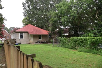 106 3rd St, Erwin, NC 28339