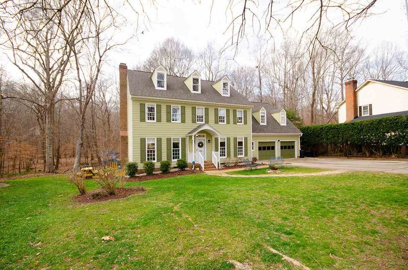 106 Abram Dr, Cary, NC 27511