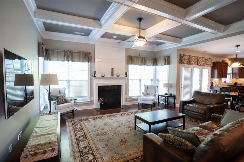 106 Alliance Cir, Cary, NC 27519
