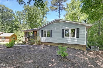 106 Argyle Ct, Garner, NC 27529