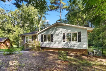 106 Argyle Ct, Garner, NC 27529