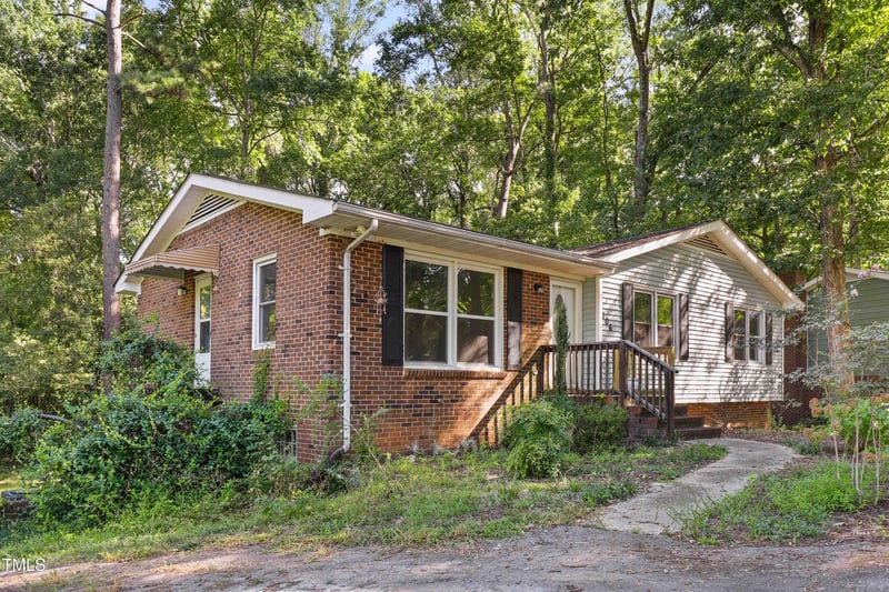 106 Argyle Ct, Garner, NC 27529