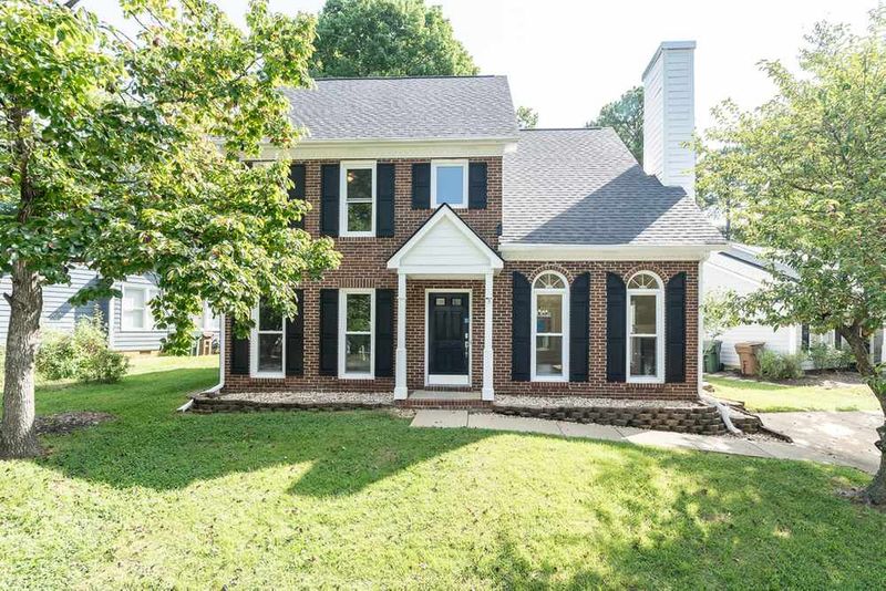 106 Arvo Ln, Cary, NC 27513