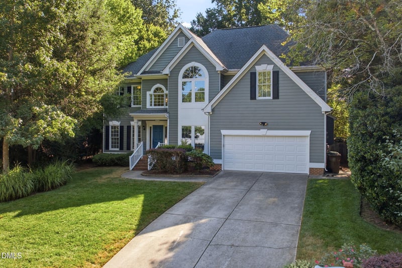 106 Ashwyn Ct, Cary, NC 27518