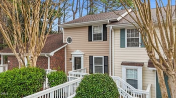 106 Assembly Ct, Cary, NC 27511