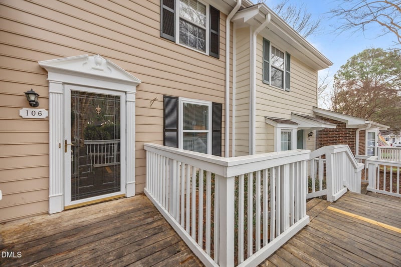 106 Assembly Ct, Cary, NC 27511