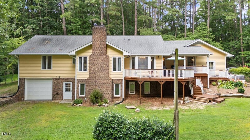 106 Autumn Cir, Cary, NC 27518