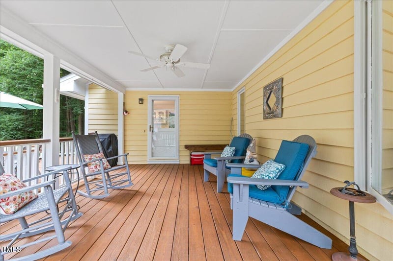 106 Autumn Cir, Cary, NC 27518