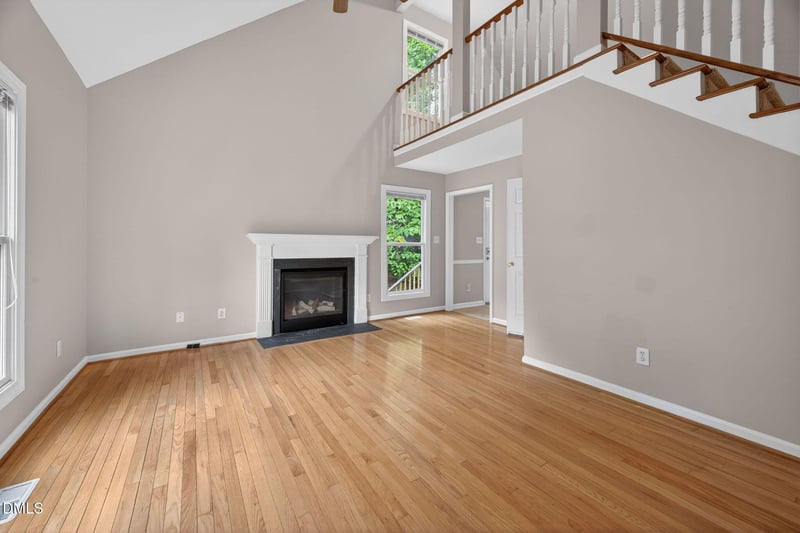 106 Barcelona Ct, Cary, NC 27513