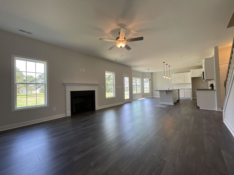 106 Barton Bay Ln, Clayton, NC 27520