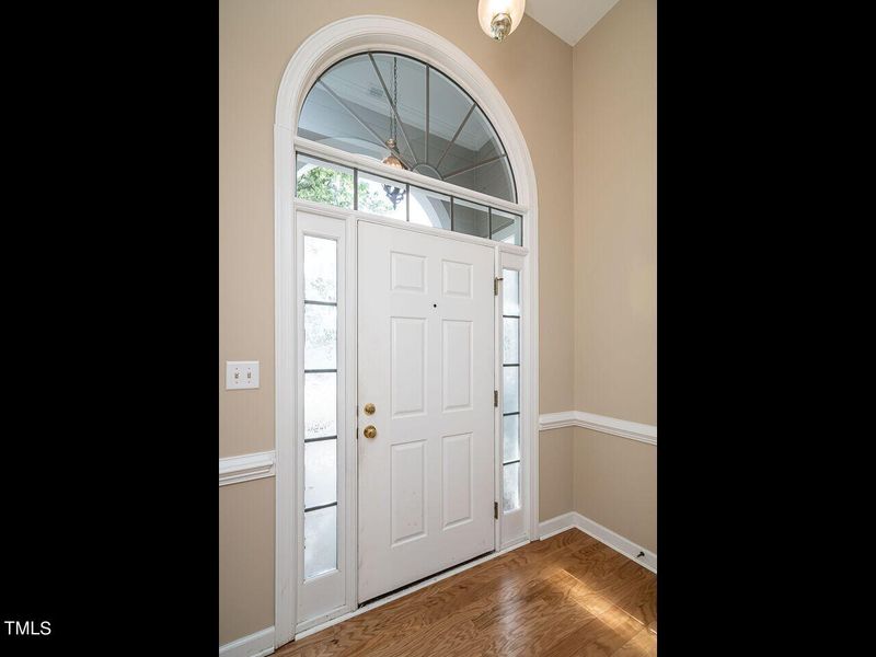 106 Beeley Ct, Cary, NC 27519