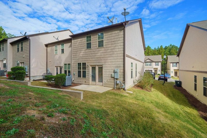 106 Bella Pl, Holly Springs, NC 27540