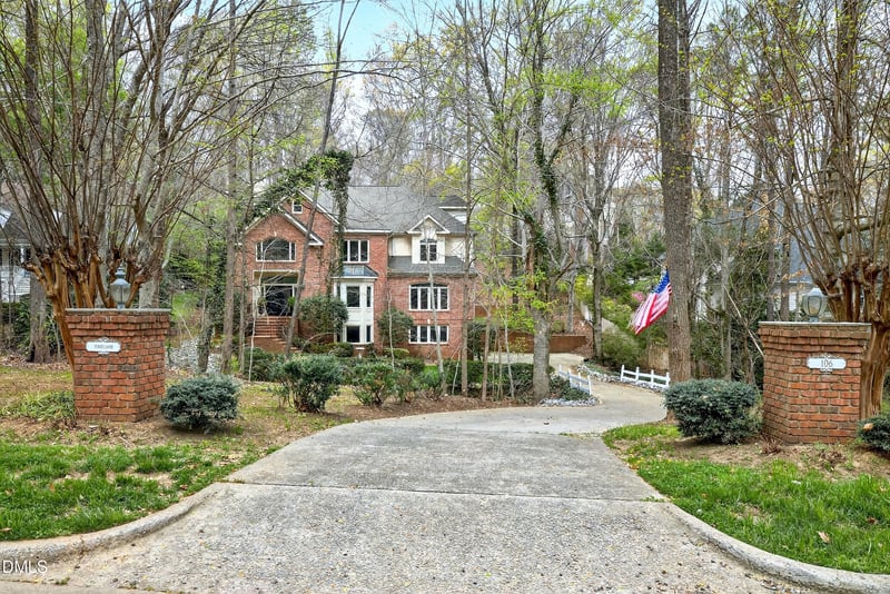 106 Birkhaven Dr, Cary, NC 27518