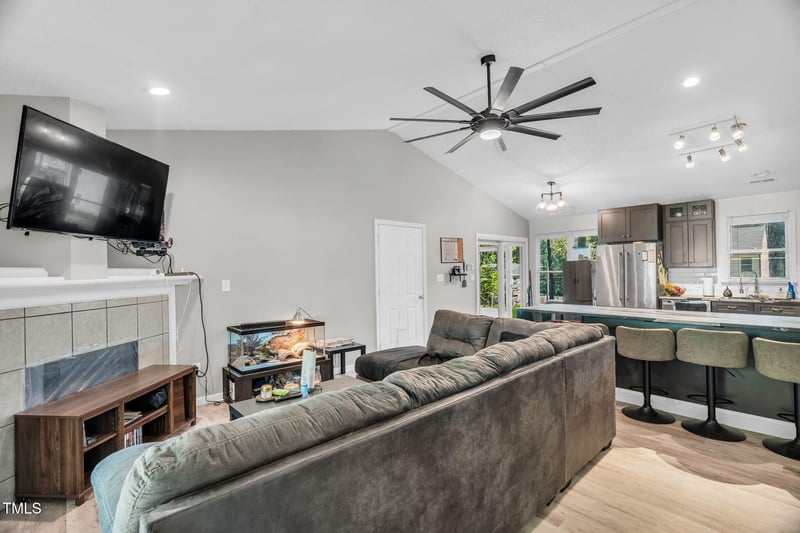 106 Blackfoot Dr, Louisburg, NC 27549