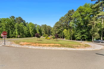 106 Blackfoot Dr, Louisburg, NC 27549