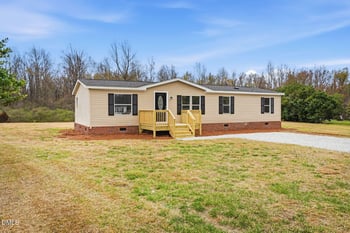 106 Bladestone Pl, Pikeville, NC 27863