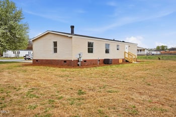 106 Bladestone Pl, Pikeville, NC 27863