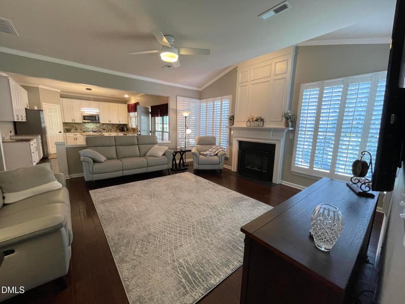 106 Blue Boar Ct, Cary, NC 27519