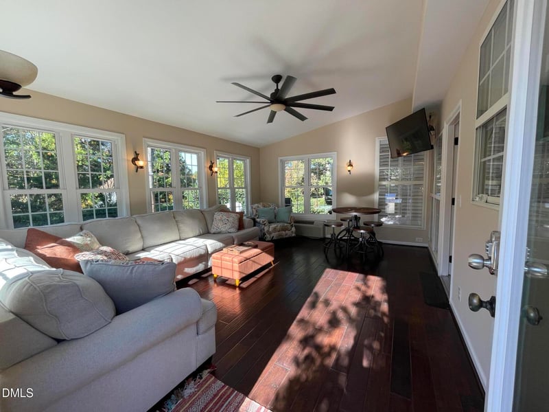 106 Blue Boar Ct, Cary, NC 27519