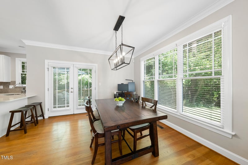 106 Bluefield Rd, Chapel Hill, NC 27517