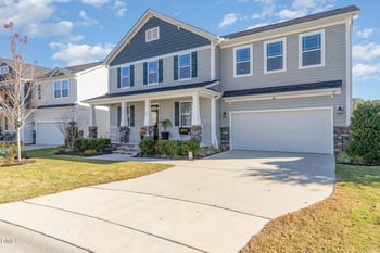 106 Bowhill Dr, Clayton, NC 27527