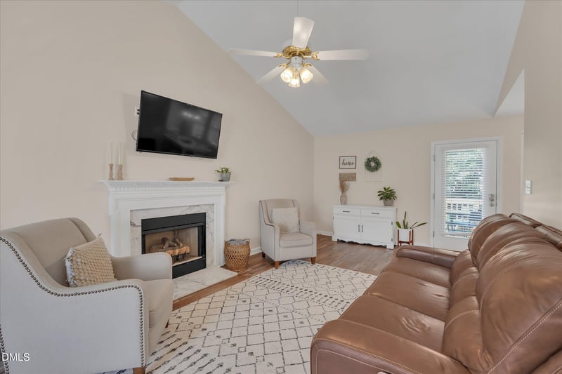 106 Brandon Dr, Clayton, NC 27520