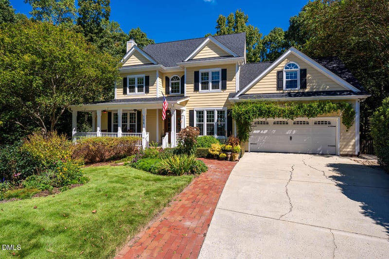 106 Brannon Ct, Chapel Hill, NC 27516