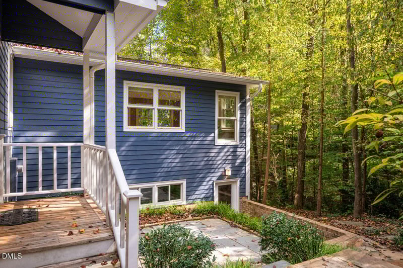 106 Braswell Ct, Chapel Hill, NC 27516