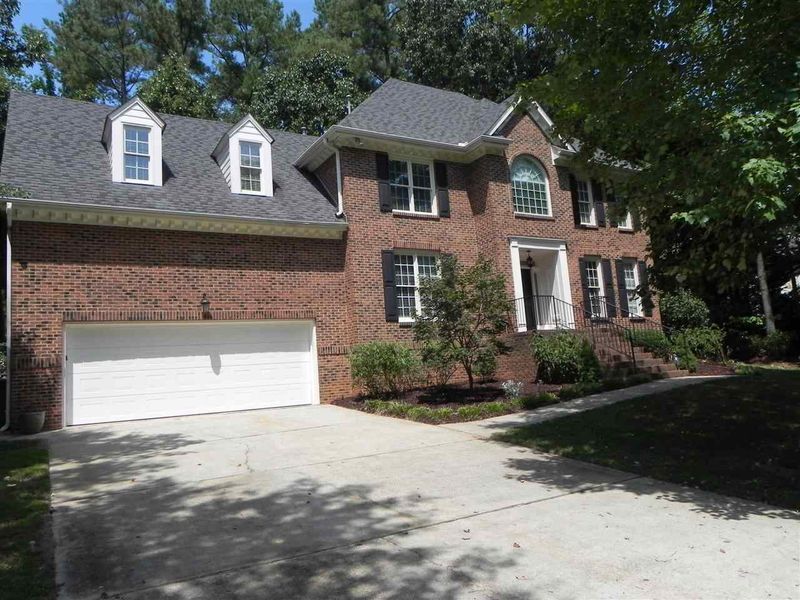106 W Camden Forest Dr, Cary, NC 27518