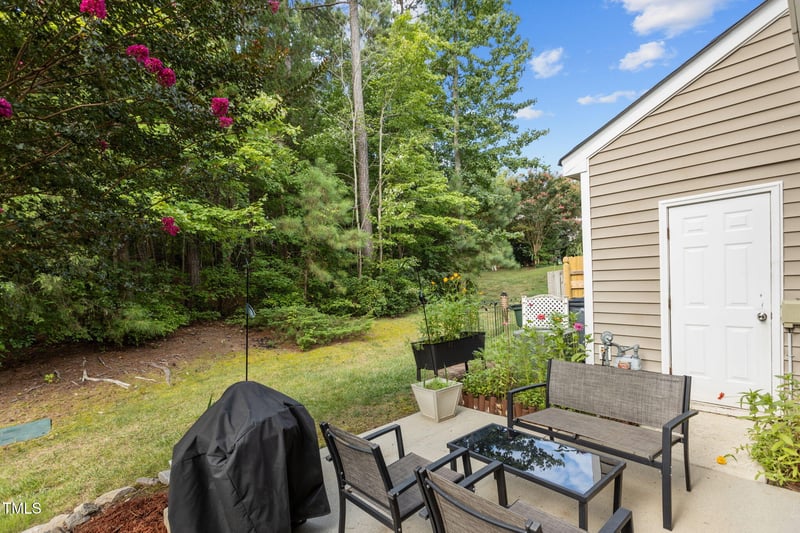106 Canyon Lake Cir, Morrisville, NC 27560