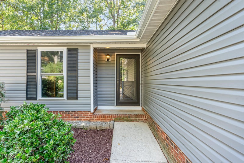 106 Carla Ct, Cary, NC 27513