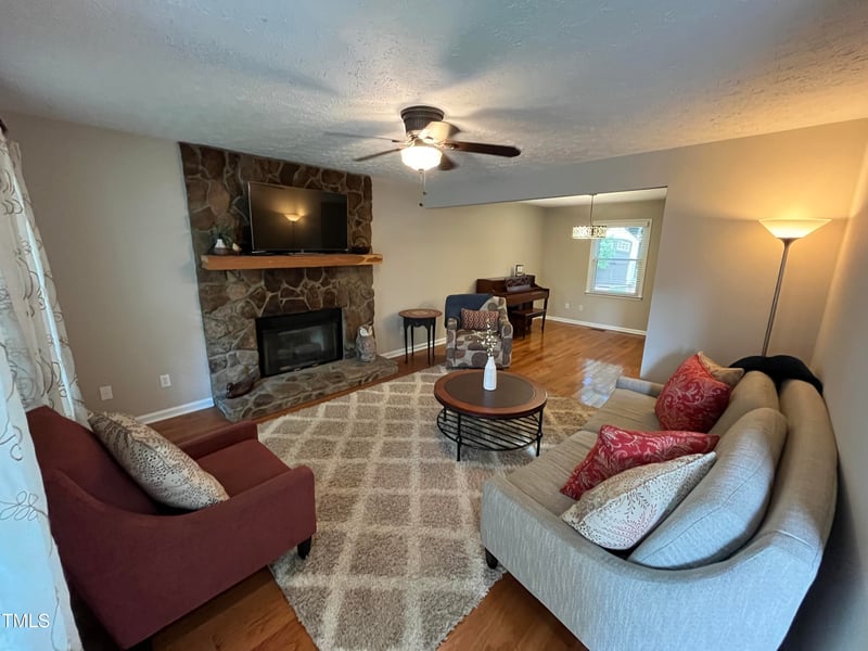 106 Carmel Woods Ct, Wake Forest, NC 27587