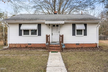 106 Caroline Ave, Smithfield, NC 27577