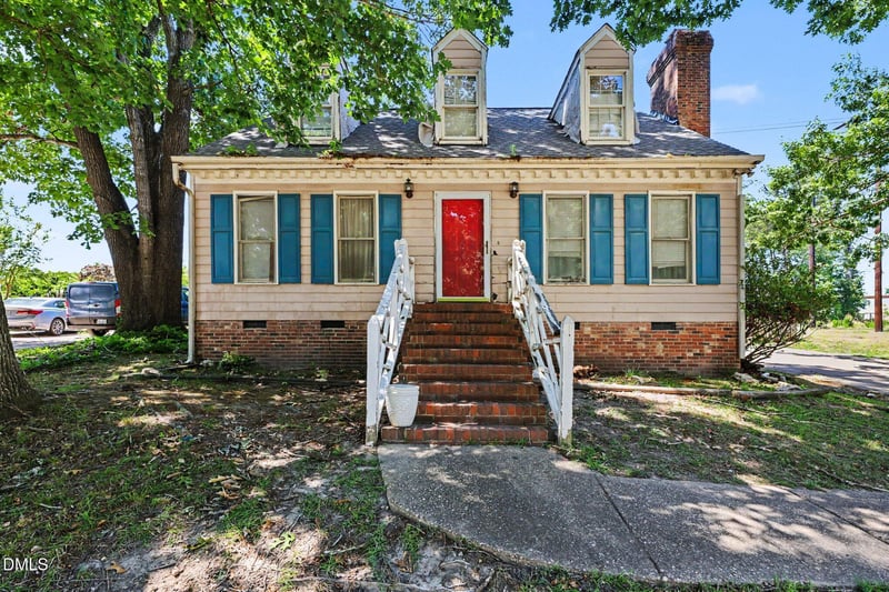 106 Carrington Dr, Knightdale, NC 27545